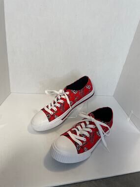 NWOT FOCO ST LOUIS CARDINALS SNEAKERS SIZE 9